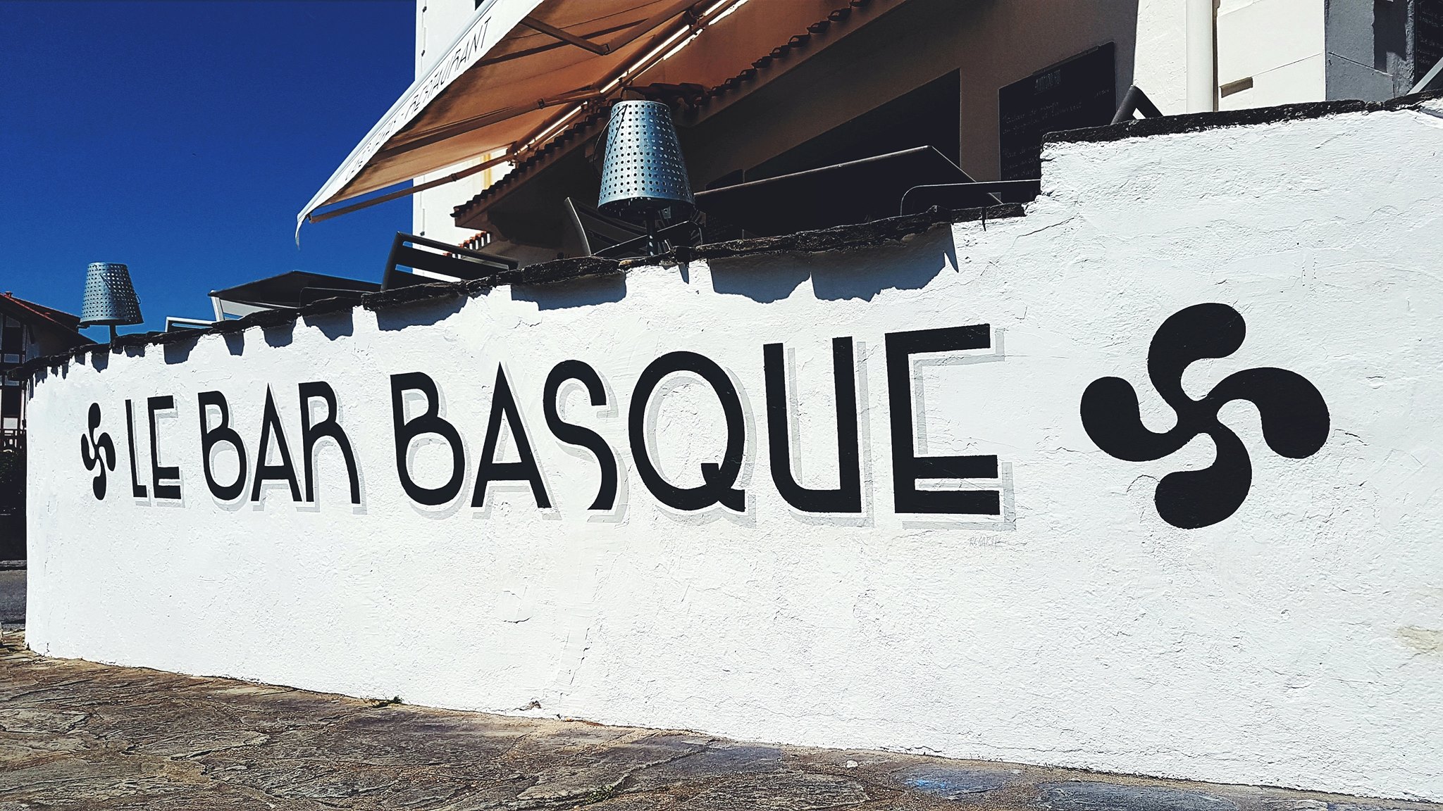 Le Bar Basque